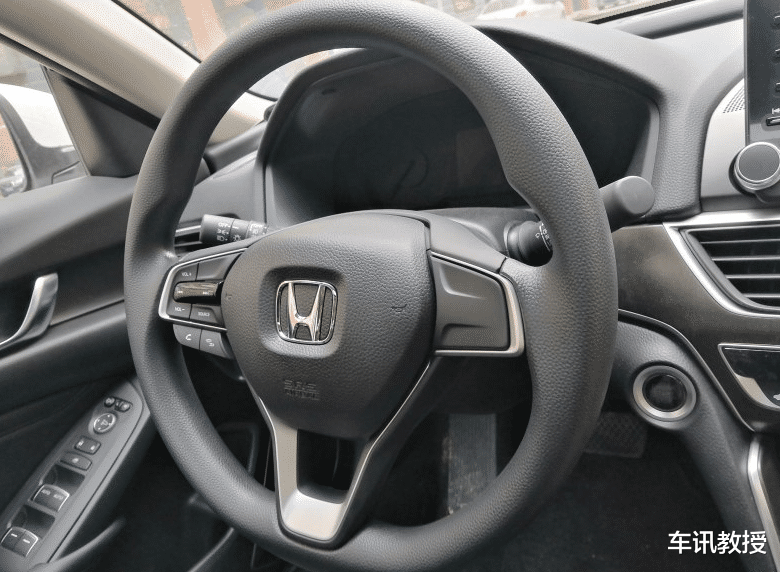 『比亚迪宋』为什么你只有20万，亲戚朋友同学却一致叫你买奔驰宝马奥迪？