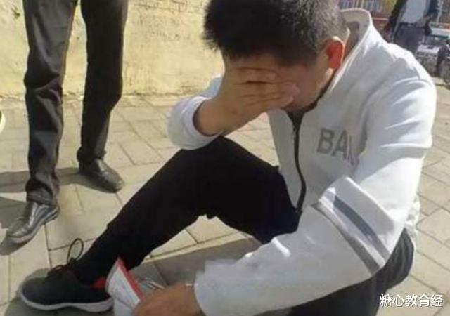 大学生|高考录取闹出“大乌龙”，录取通知书出现失误，考生纷纷想退学