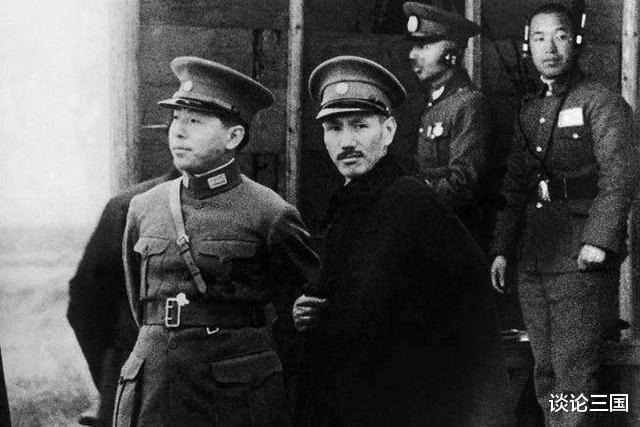 蒋介石|张学良晚年透露蒋介石失败的原因,失去了一个人,留下了一个人
