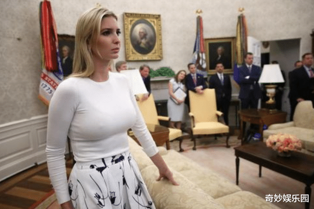 美国▲特朗普两个女儿,为啥外出都喜欢带上伊万卡,却很少带上蒂芙尼?