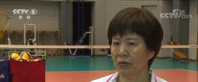 姚迪:央视采访中国女排,姚迪炫技丁霞受专访,球迷:梅笑寒隐形了吗?