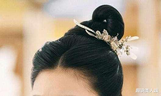 头饰:看枕上书的头饰发型猜12位角色!扇形冠最好猜,双凤衔珠是谁人呢