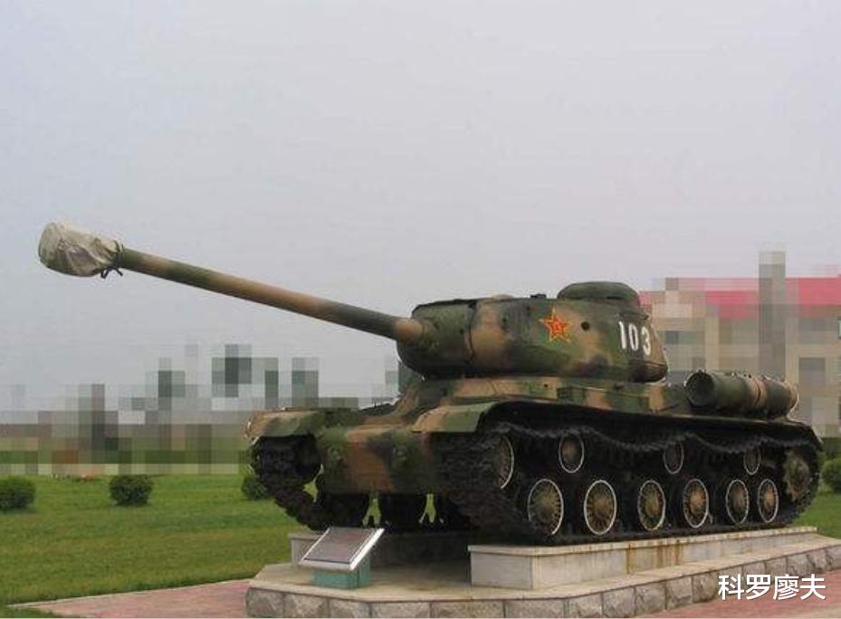 [重型坦克]地表最强重坦：手撕德国虎豹，美英如坐针毡，中国进口了82辆