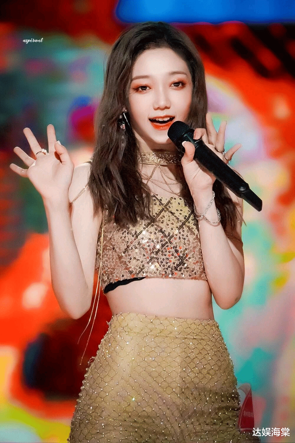 硬糖少女303|硬糖少女新歌来袭，7人歌词分配不均，希林最多，张艺凡意料之中