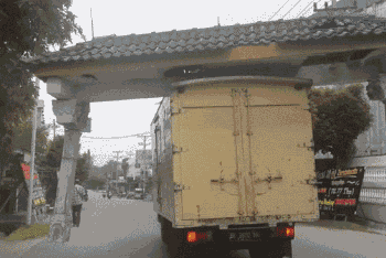大门|“老公外出钓鱼带了一顶蚊帐，这是要住在外边了吗？钓鱼真的那么好玩？”哈哈哈