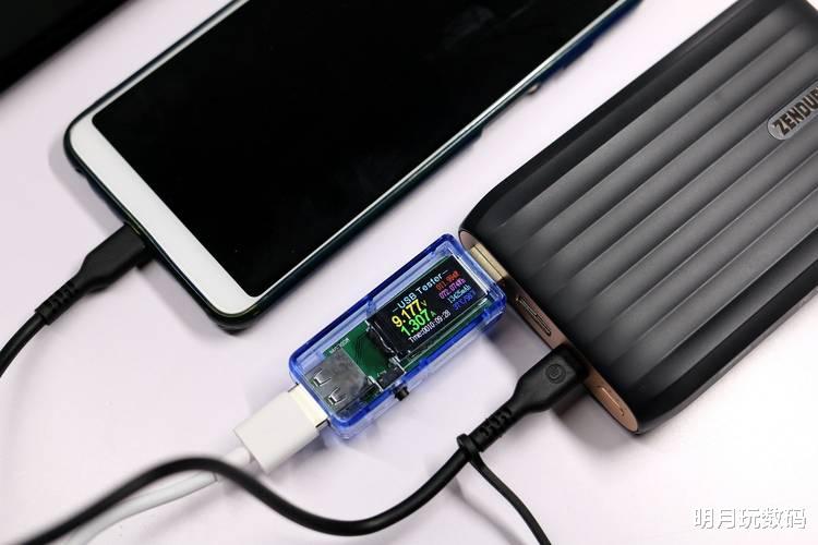 苹果|征拓Zendure X5多功能充电宝，实现1+1=1，让我外出更省心