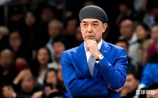 新疆男篮|新疆队魂正式离队，或投奔中国男篮名帅，阿的江真狠心