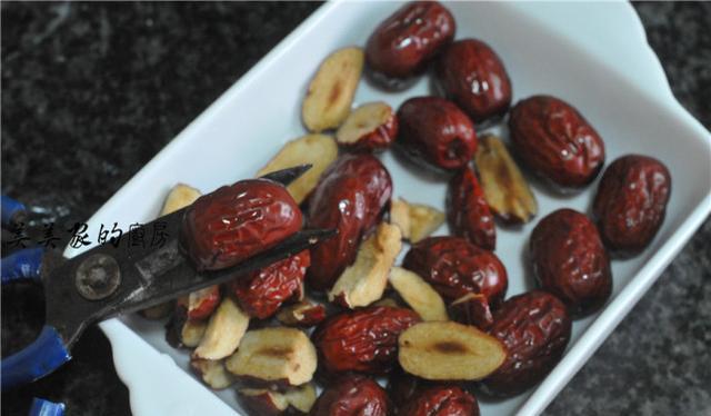 红枣|天热别蒸馒头啦!多给孩子吃它,清甜软糯,三伏天也有好胃口!