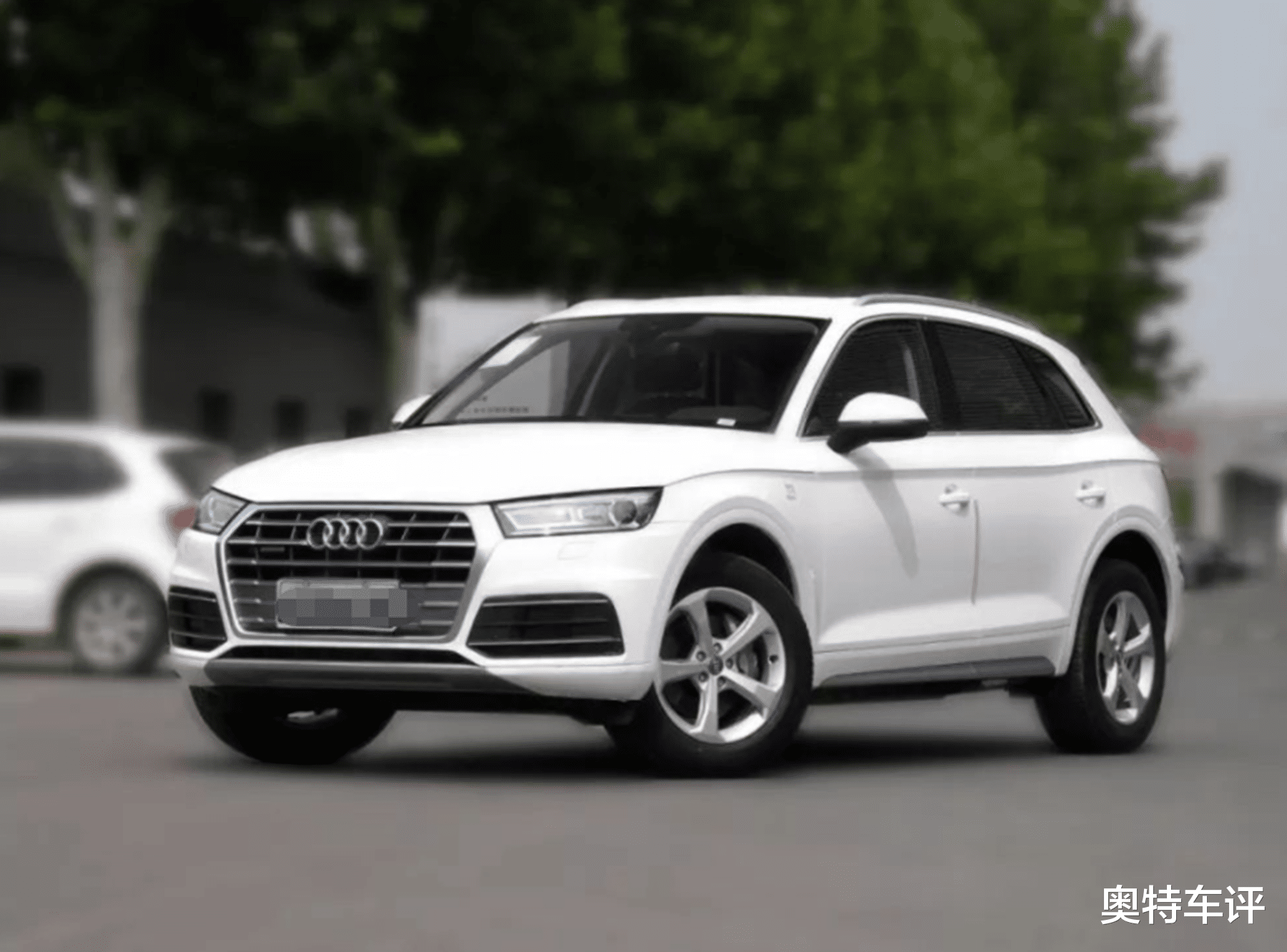 奥迪Q5|奥迪终于“良心了”：Q5L直降10.5万，你们还在买汉兰达？