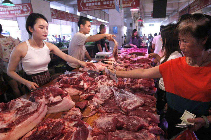 「猪肉」买猪肉时，聪明人专挑这“5个部位”的猪肉，老板：一看就是内行