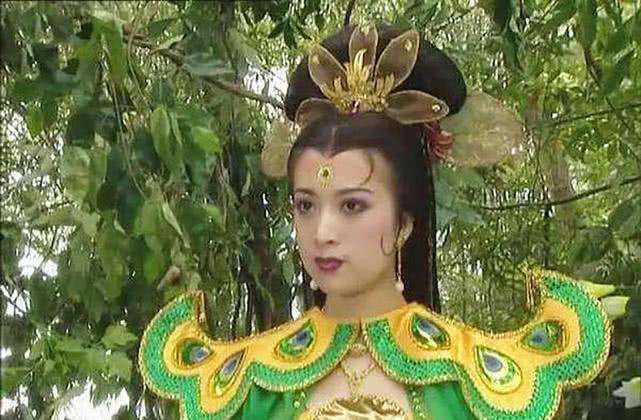 #金巧巧#金巧巧自认为“长相洋气”，无法饰演农村妇女, 网友用一张照片“打脸”