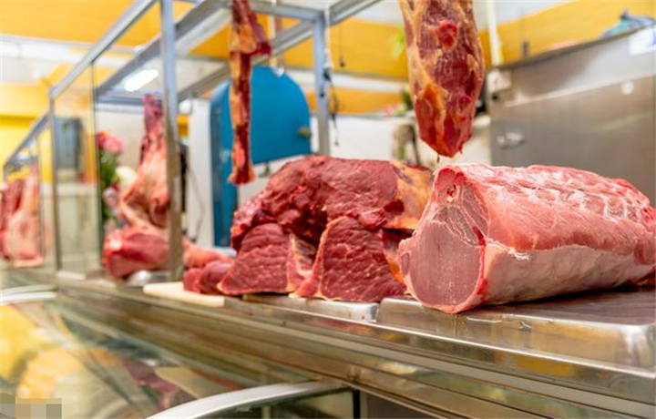 澳大利亚■澳大利亚配合美国打压中国，结果牛肉入华难，澳农民：我们完了