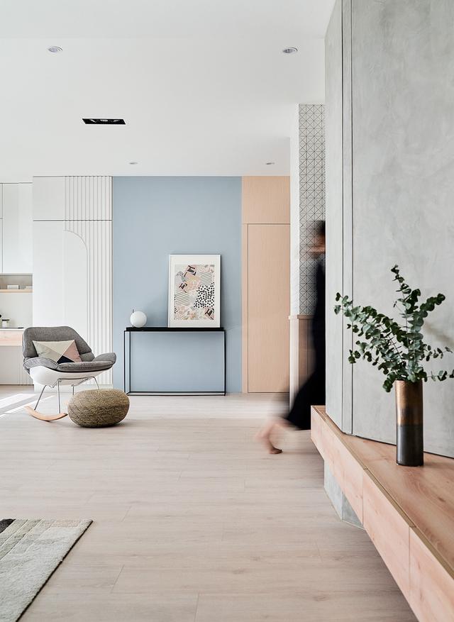 『』坚持极简主义的台湾夫妇，把家装修得井井有条，看着都舒服，晒晒