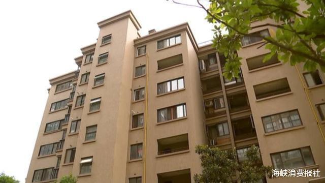 |80多万的房子空置5年，变成废水池？业主：闻着都想吐