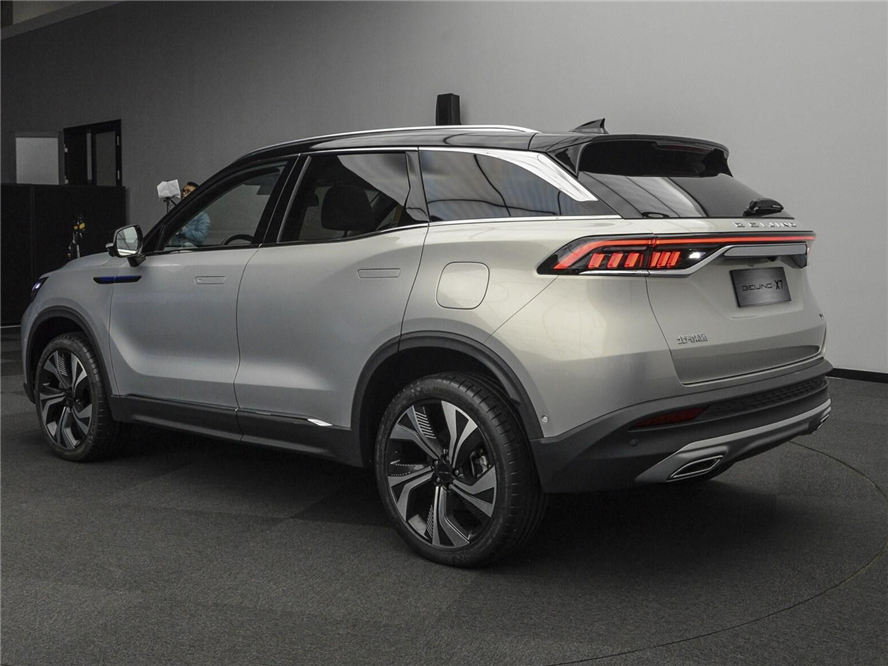 长安汽车|又一了不起的“中国造”!自带双人床内饰比Q7豪华,仅10.49万