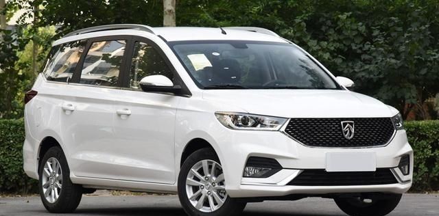 新能源汽车|宝骏360和6座版宋MAX，性价比差距实在太大