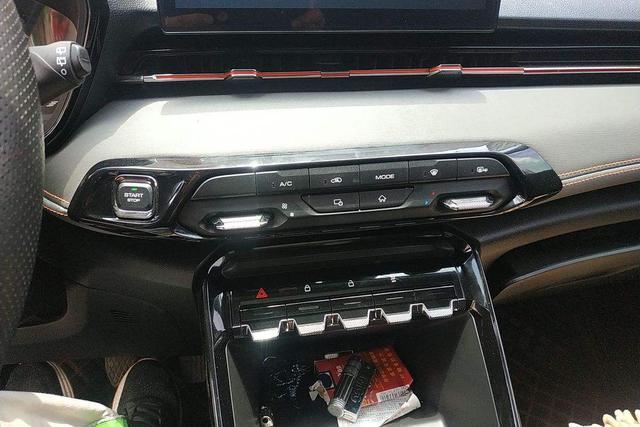 捷豹造型SUV 配主動剎車和遠程啟動，7.18萬起售-圖5