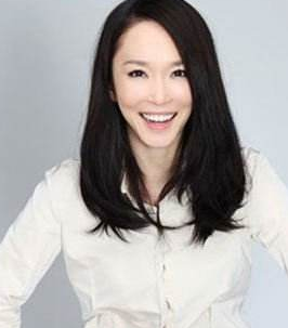 黄晓明|新加坡国宝范文芳凭美貌出圈，11年爱情长跑落空，现状如何了？