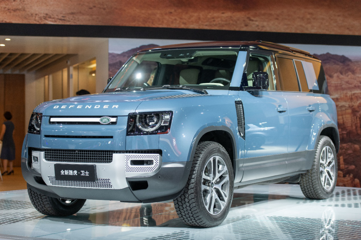 路虎卫士|看完路虎卫士，才发现国产SUV都这么强了？