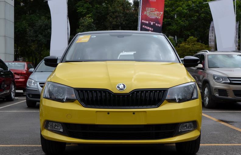 起亚汽车|手握7万入手斯柯达晶锐，用车8000公里后，给出中肯的评价