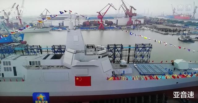 『052D』052D还会继续造吗？不会止步于26艘，是055的天生好搭档
