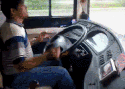 |“让你见识见识,什么叫现实版的火烧蛇!”哈哈哈头皮发麻...