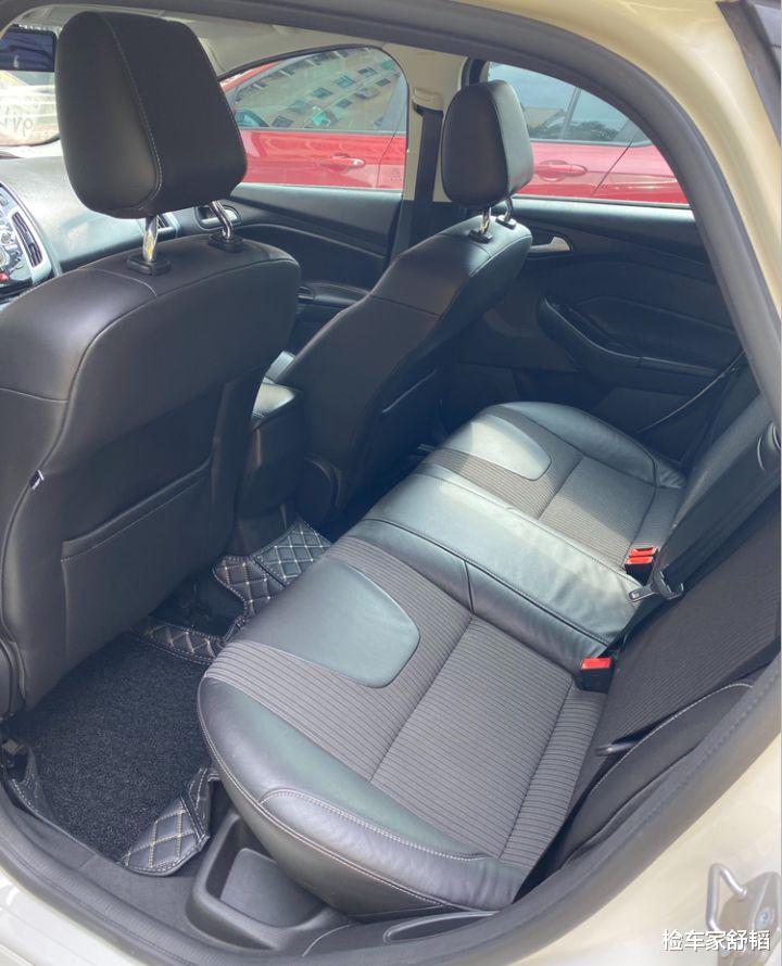 福克斯|6万买辆2.0手动福克斯，踩离合传出意外声响，还有人吹极致操控？