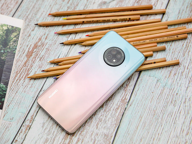 华为最值得入手的三款华为5g千元机第二款颜值惊艳最低价格仅1788