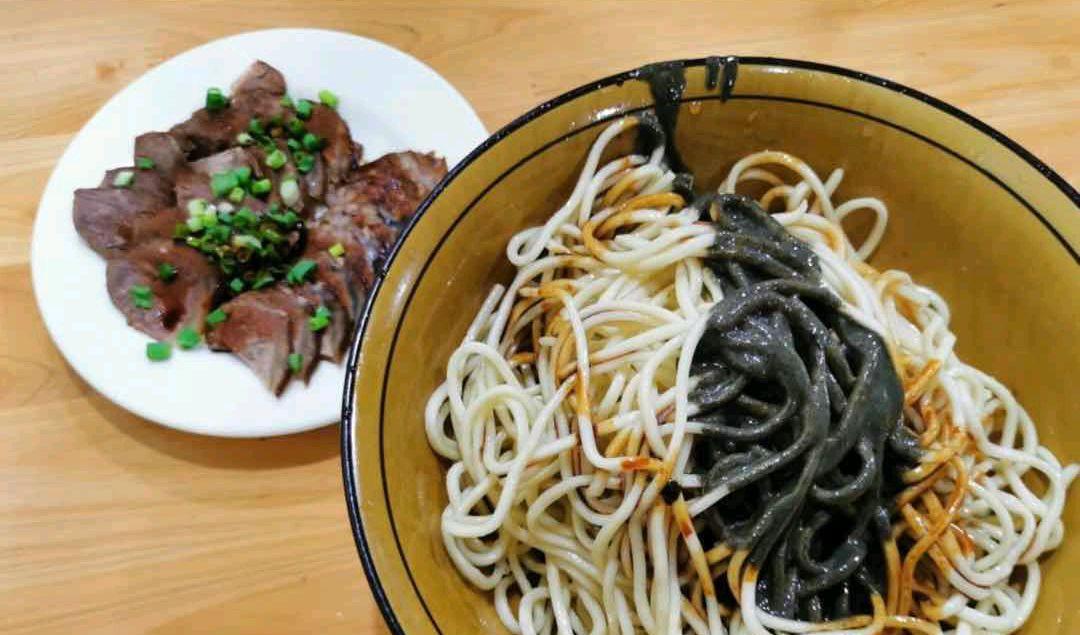 牛肉|嘉兴老牌牛肉冷面，一天卖400碗，你吃过他家吗？