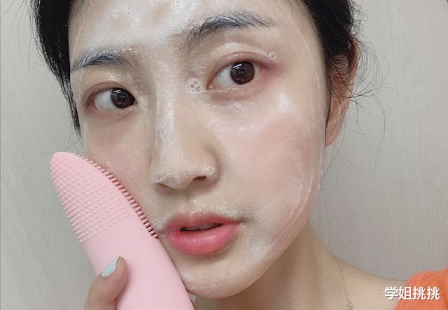 洗面奶■洗脸时候的4个习惯,脸会变得越来越丑,别不重视,我中了2个