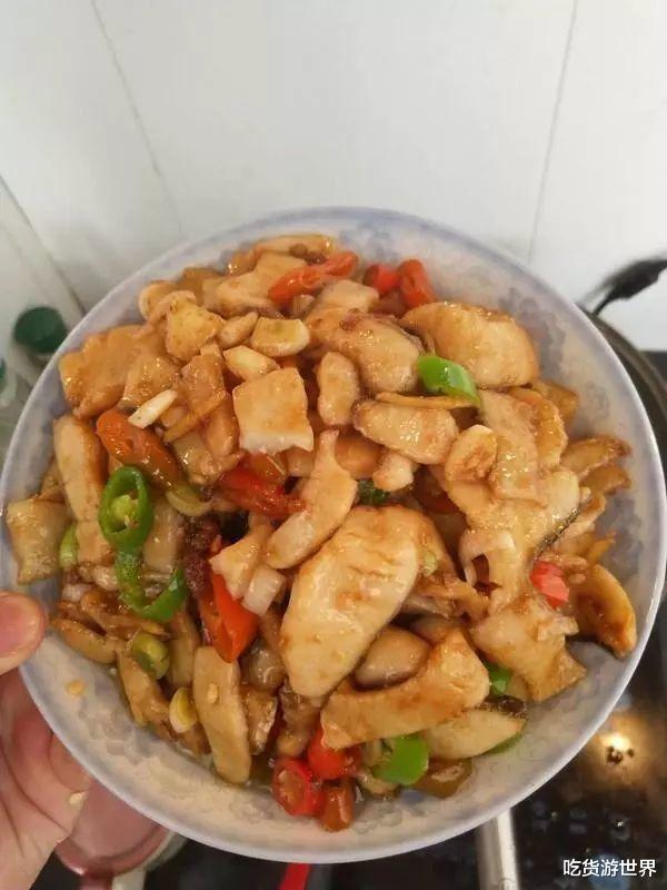 【黑鱼】“这菜”有点贵，儿子常吃它，16岁一米八还在长，再贵也不能省