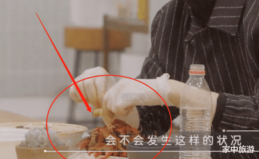 『范丞丞』范丞丞与千玺一起吃小龙虾,谁注意到他虾壳放哪儿?素质一目了然