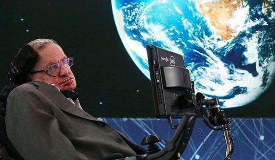 霍金@霍金去世前留下3条忠告,每条都关乎人类存亡,如今有2条已实现