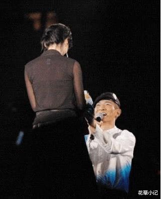 『刘涛』拒绝刘德华跪地求婚，转身恋上平民男友却遭家暴，如今成路边大妈无人识