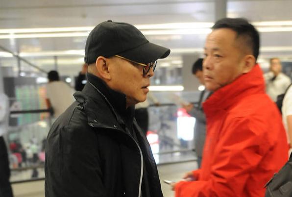 「李连杰」李连杰不为人知的经历：拍戏现场出现事故，在好莱坞遭到歧视