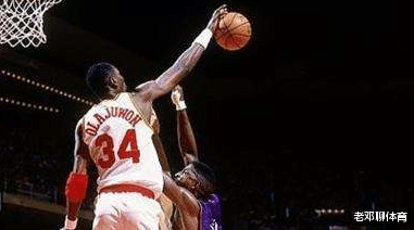 「盖帽」不管你是否承认，NBA历史上做到攻防一体 也就这7人