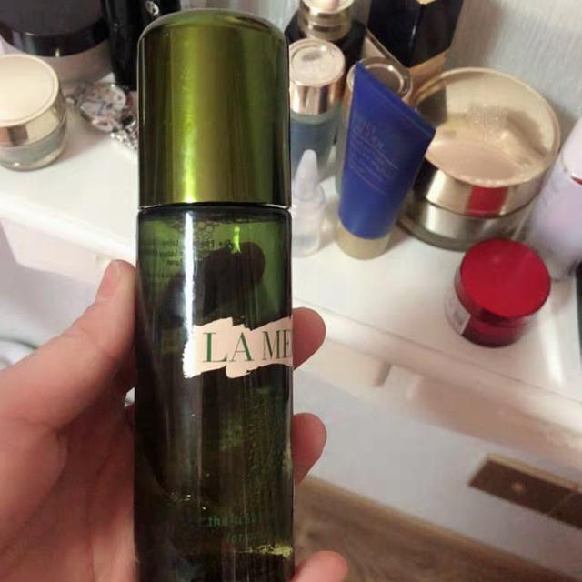 『爽肤水』6款热门精华水分析：精华水与爽肤水区别很大吗？