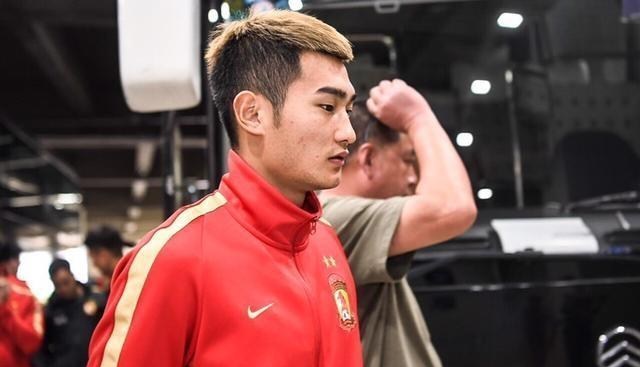 #广州恒大#确定了！广州恒大已留住多名生力军，一人最让人感到可惜！