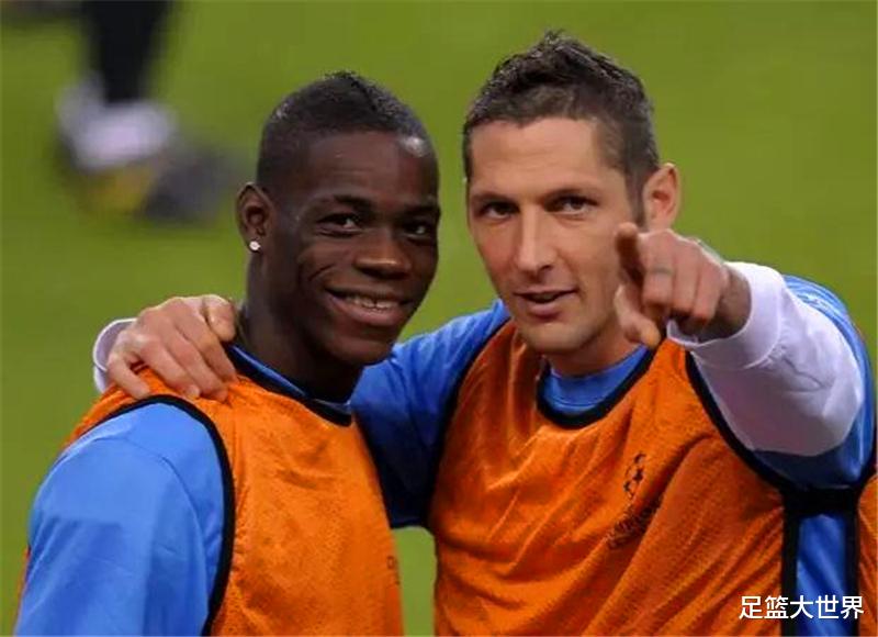 #国际米兰#国米三冠王赛季的“内讧”始末:嫡系替穆帅出手,伊布扮关键角色