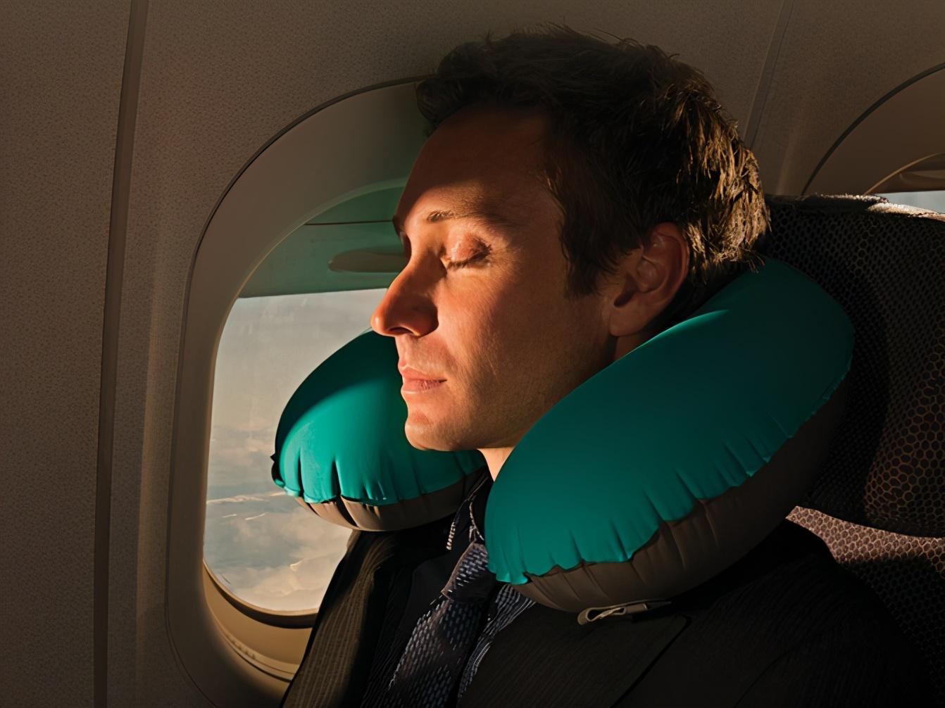 旅行|十一出行,带上这11个便携小物品,让你旅行轻便又充实