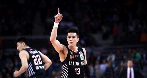 『林书豪』中国球员谁能打NBA？林书豪说出了三个名字，周琦没资格
