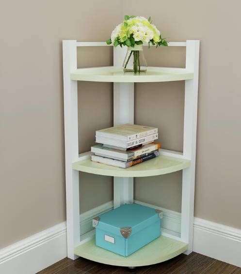 ＂客厅想要容纳更多的物品，这些空间别浪费，要学会“见缝插针”＂