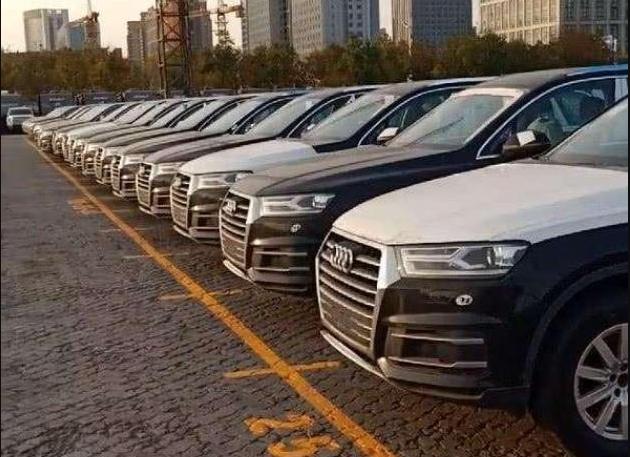 「奥迪A6」上海二手车豪车堆积如山，3万的奥迪A6都没人买，车贩子愁死了！