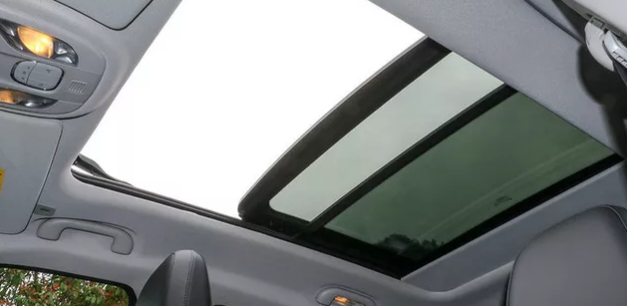 #Jeep指南者#Jeep指南者为什么不火了？网友反馈：动力弱，空间小