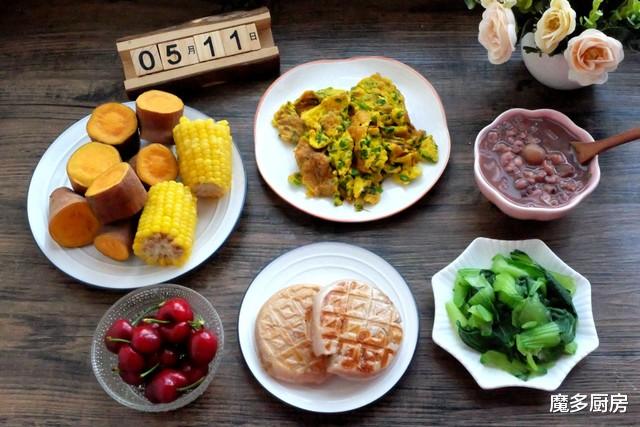 鸡蛋:家有两个娃,每天按时做早餐,花钱不多营养可口,早餐吃好心情好