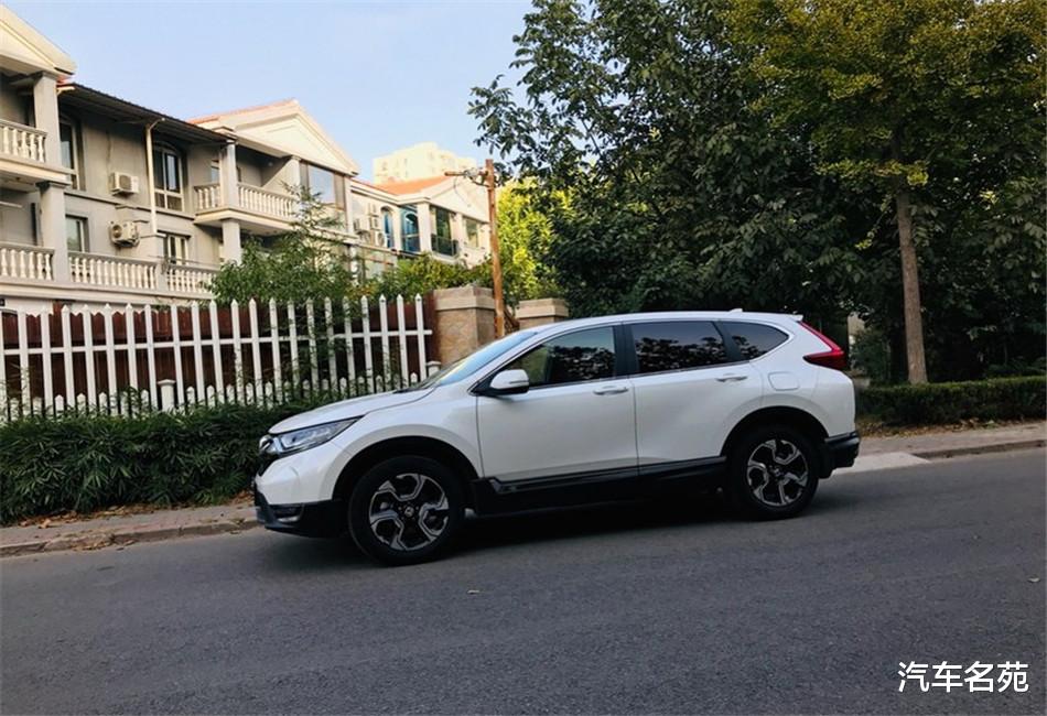 本田CRV|试驾本田CR-V：朴实无华的外表下，却有一颗“运动”的心！