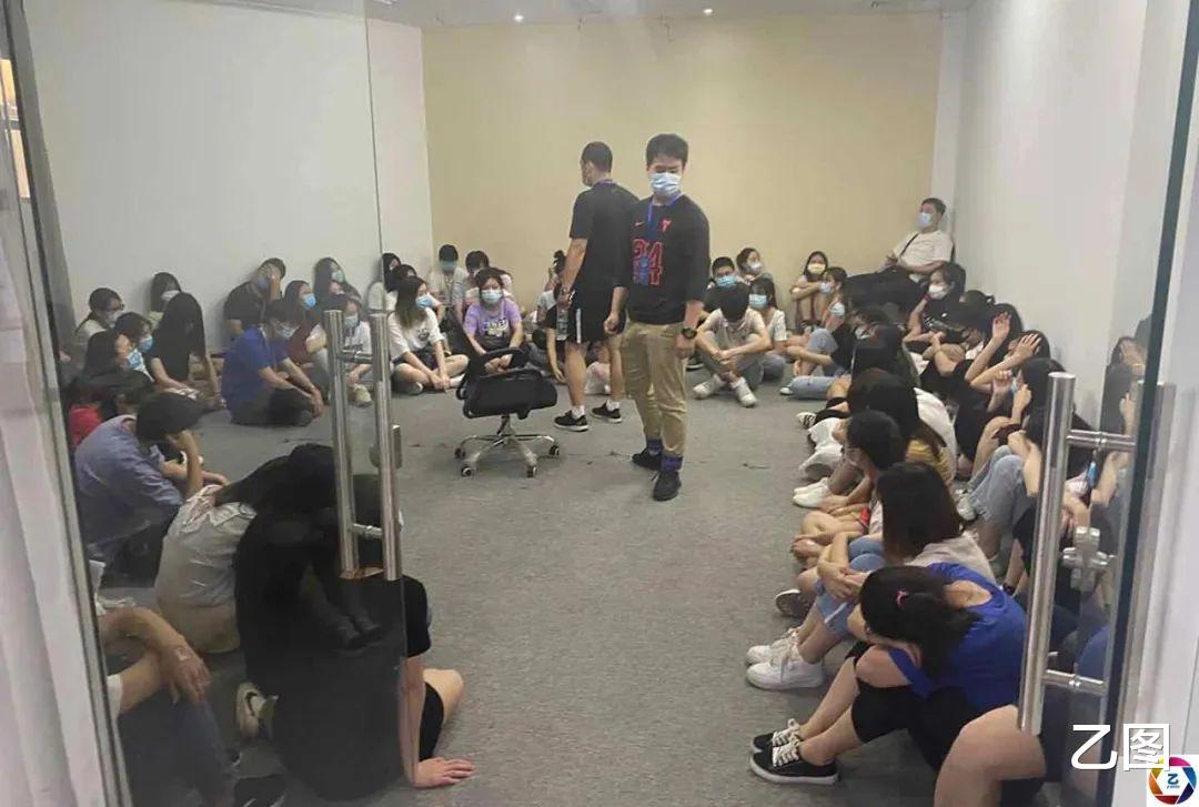 「合肥」一张模特卡牵出一个犯罪团伙，被骗的都是美女，警方行动抓170人