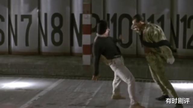 成龙|《飞鹰计划》：这一部让郑裕玲失声痛哭，剥去成龙导演职位的电影
