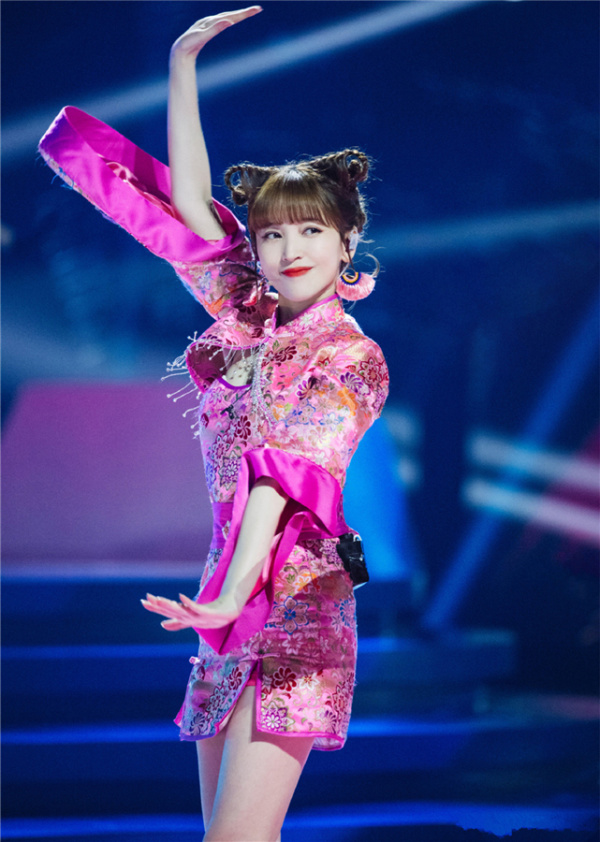 乘风破浪的姐姐|《乘风破浪的姐姐》单身姐姐多，你最想选谁做老婆？选她的人应该最多吧！