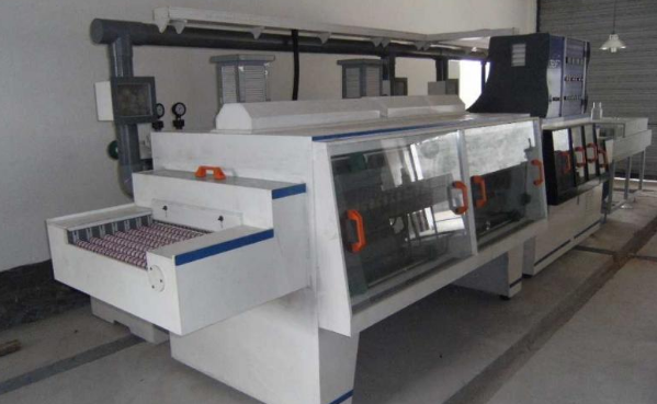 芯片|捷报传来！国产蚀刻机突破科技封锁，中国“芯”或将迎来曙光！